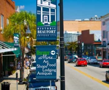 Beaufort: Tour pela história local e pelos locais de filmagem em um carrinho de golfe