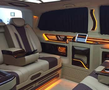 From Izmir Airport: One-way Private Transfer to Kusadasi