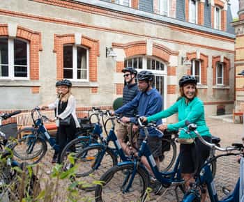 Champán: Excursión de un día en E-Bike por el Champán con degustaciones y almuerzo