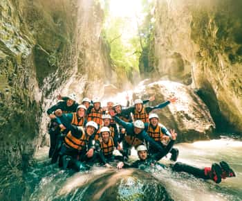 Von Interlaken aus: Lokaler Canyoning-Trip