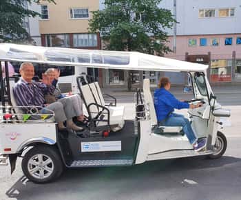 Хельсинки: 2,5-часовая экскурсия по городу на электрическом тук-туке
