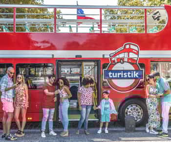 Santiago: Hop-on Hop-off Bus Tagesticket mit Audio Guide