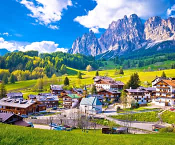 From Venice: Dolomites, Lake Misurina, and Cortina Day Trip