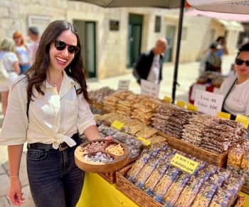 Dubrovnik: Taste Burek & 10+ Local Delicacies
