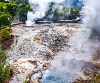 São Miguel: Furnas Volcano & Tea Plantation Tour & Lunch