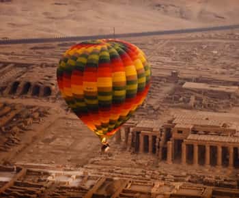 Hurghada: Excursão de 2 dias a Luxor com hotel, balão e passeio de barco