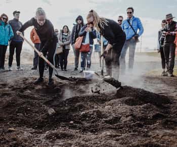 Laugarvatn Fontana: Geotermisk upplevelse av brödbakning