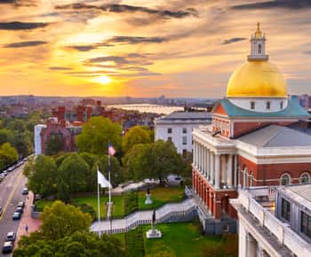 Boston: Summer Nights Trolley Tour and River Cruise