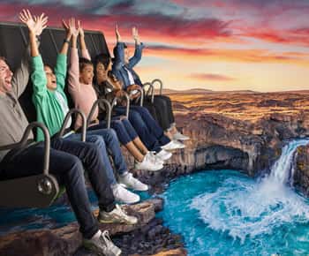 Reykjavik: Silfra snorkeltur og fly over Island VR-billett