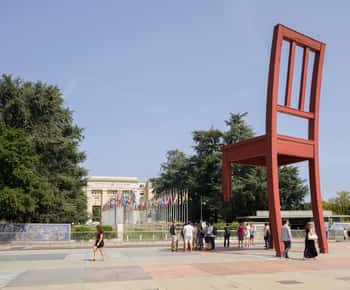 Geneva: Open-Top Sightseeing Bus Tour