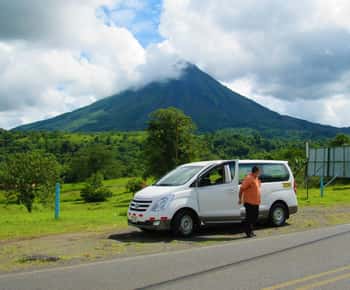 From San Jose: Airport to La Fortuna Private Transfer