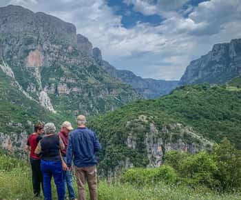 Ioannina: Zagori Sightseeing Tour