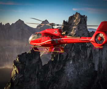 Whistler: Glacier Helicopter Tour and Mountain Landing