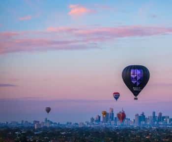 Melbourne: Experiência de balão de ar quente ao nascer do sol