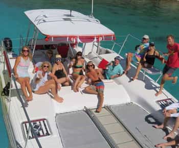 St. Thomas: Island Flyer Private Catamaran Beach & Snorkel