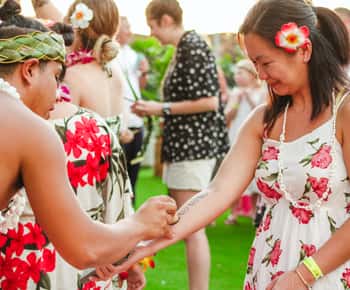 Oahu: Ka Moana Luau Dinner and Show at Aloha Tower