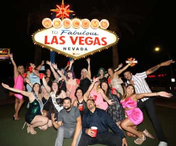 Las Vegas: Club Crawl in Party Bus con bevande gratuite