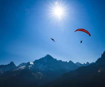 Chamonix: Tandem Paragliding Flight with Mont-Blanc Views
