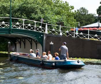 Leiden: Stadsrondvaart met gids