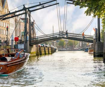 Dordrecht: Stadsrondleiding met boottocht