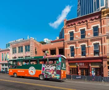 Nashville: Hop-On/Hop-Off-Trolley Tour