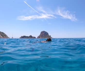 Ibiza: Es Vedrà Boat Tour with Swimming Stop