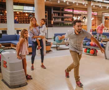 Ticket d'entrée pour une session de bowling à Holiday World