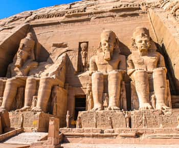From Aswan: Abu Simbel Day Tour with Private Guide and Car