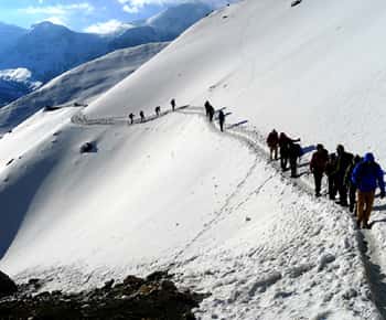 Desde Katmandú/Pokhara: Travesía de 9 días por el Circuito del Annapurna