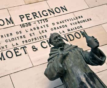 Дегустація Moet et Chandon і весела приватна екскурсія по Шампані