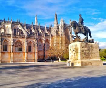 Lisabona - Coimbra, transfer privat și până la 3 vizite în oraș