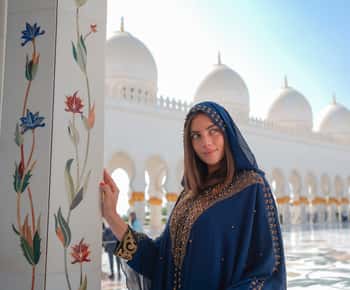 From Dubai: Abu Dhabi City Sightseeing & Sheikh Zayed Mosque
