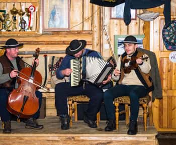 Zakopane Gubałówka Hill: Horse Sleigh Ride with local music