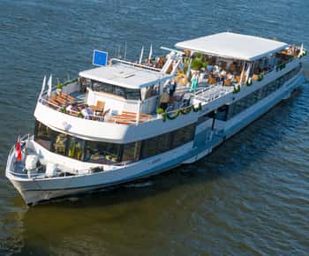 Linz: Harbor Cruise