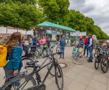 Hannover: passeio guiado de bicicleta para gourmets com degustações
