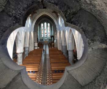 St Canice's Cathedral und Rundturm-Besteigung