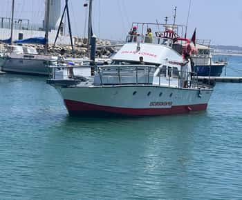 Escursione di mezza giornata in barca ad Agadir: Pesca, barbecue e nuoto