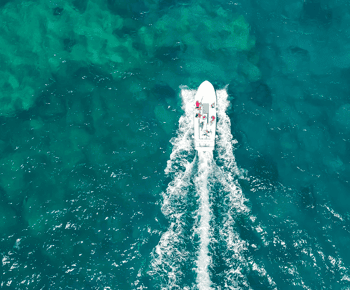 Syracuse: Pillirina, Ortigia, and Sea Caves Tour by Boat