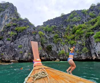 Koh Lanta: Emerald Cave & 4 Islands Snorkel Tour by Longtail