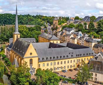 Desde Bruselas: Excursión de un día con guía a Dinant y Luxemburgo