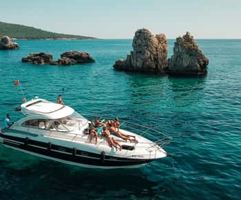 Ulcinj: 2Hour Coast Sightseeing Yacht Tour with Skipper