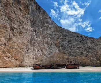 Zakynthos: Cruzeiro de natação nas grutas azuis e na baía de Navagio