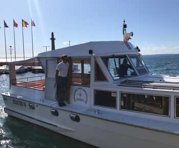 Gardasee: 4-stündige geführte Bootsfahrt mit Halt in Sirmione