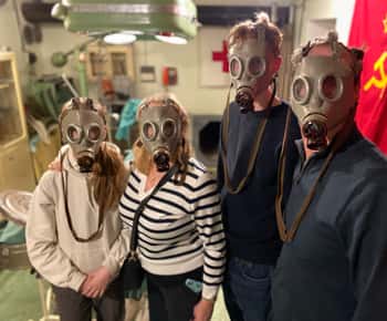 Prag: Kommunismus- und Bunker-Tour mit Mittagessen in einer Kantine aus den 70ern
