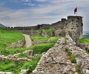 From Ulcinj: Rozafa Castle ,Skadar Lake and Skadar Tour