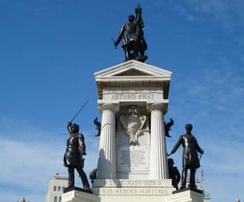 Valparaiso: Best Street Food Tour With A Local Guide