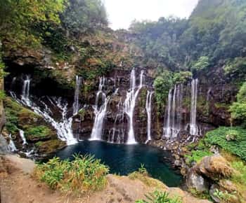 Day Tour of Reunion Island with Breakfast