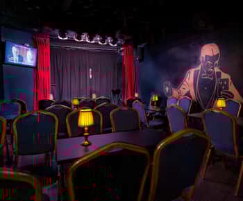 Bristol: Spectacolul de comedie și magie The House Magicians