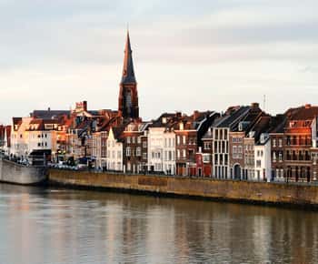 O melhor de Maastricht: Excursão a pé particular com um local