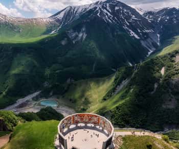 Tbilisi: Gudauri and Kazbegi Private Day Trip